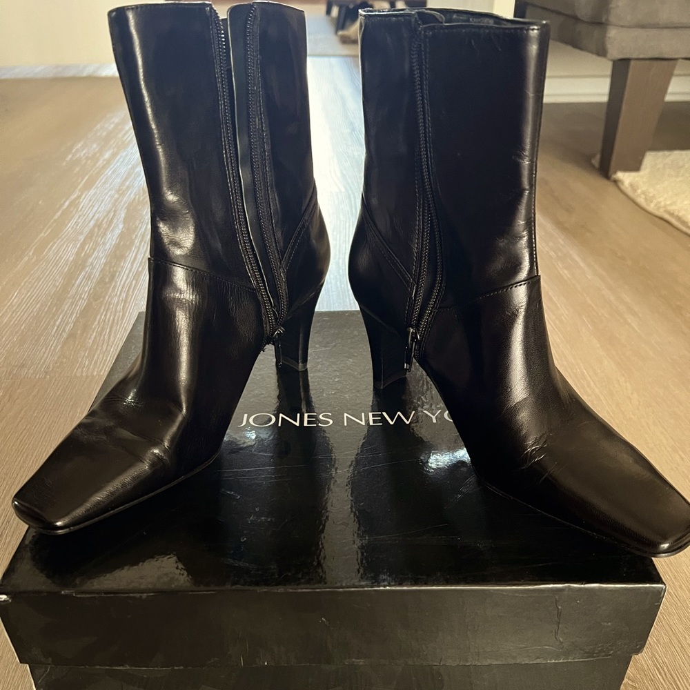 Jones New York Leather Black Boots, Size 6-1/2